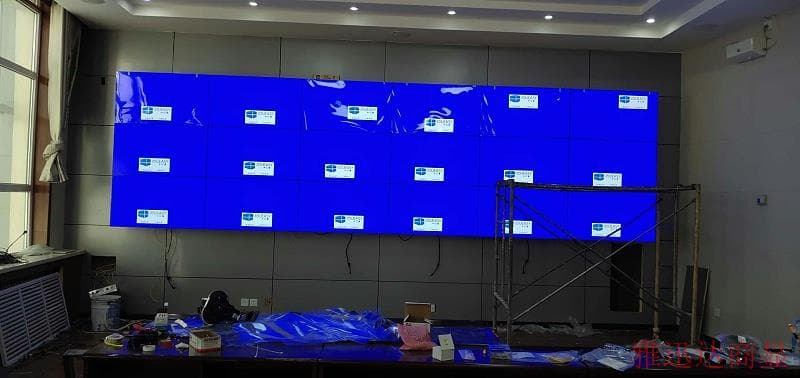 液晶拼接屏支架安裝效果圖 液晶拼接屏支架安裝效果圖