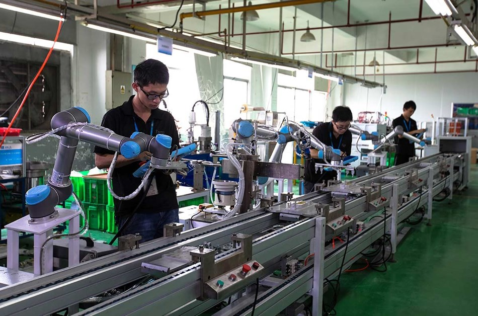 如果想改變年輕人對工廠的想法，工業(yè)制造業(yè)必須要做出改變