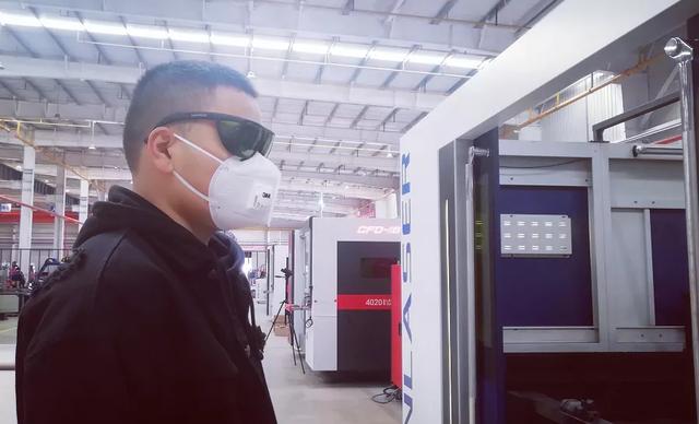 激光防護(hù)(激光個人防護(hù)措施)  第8張